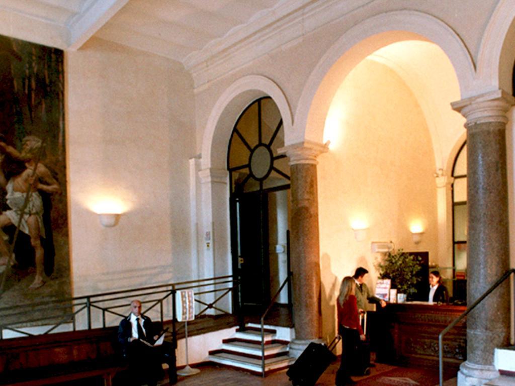 Bed and Breakfast Domus Sessoriana Roma Esterno foto