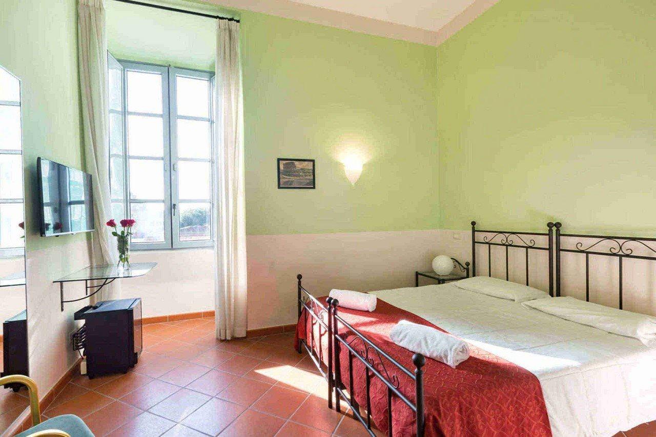 Bed and Breakfast Domus Sessoriana Roma Esterno foto