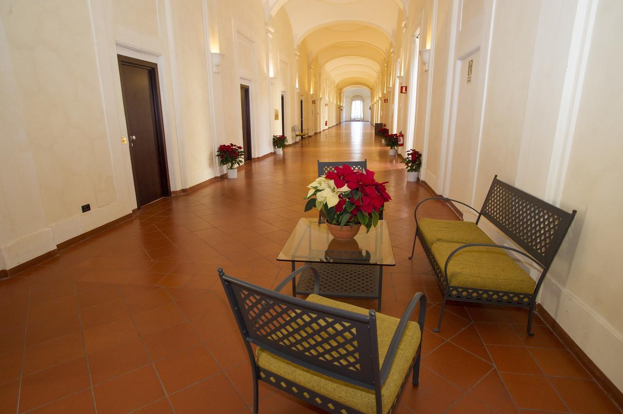 Bed and Breakfast Domus Sessoriana Roma Esterno foto