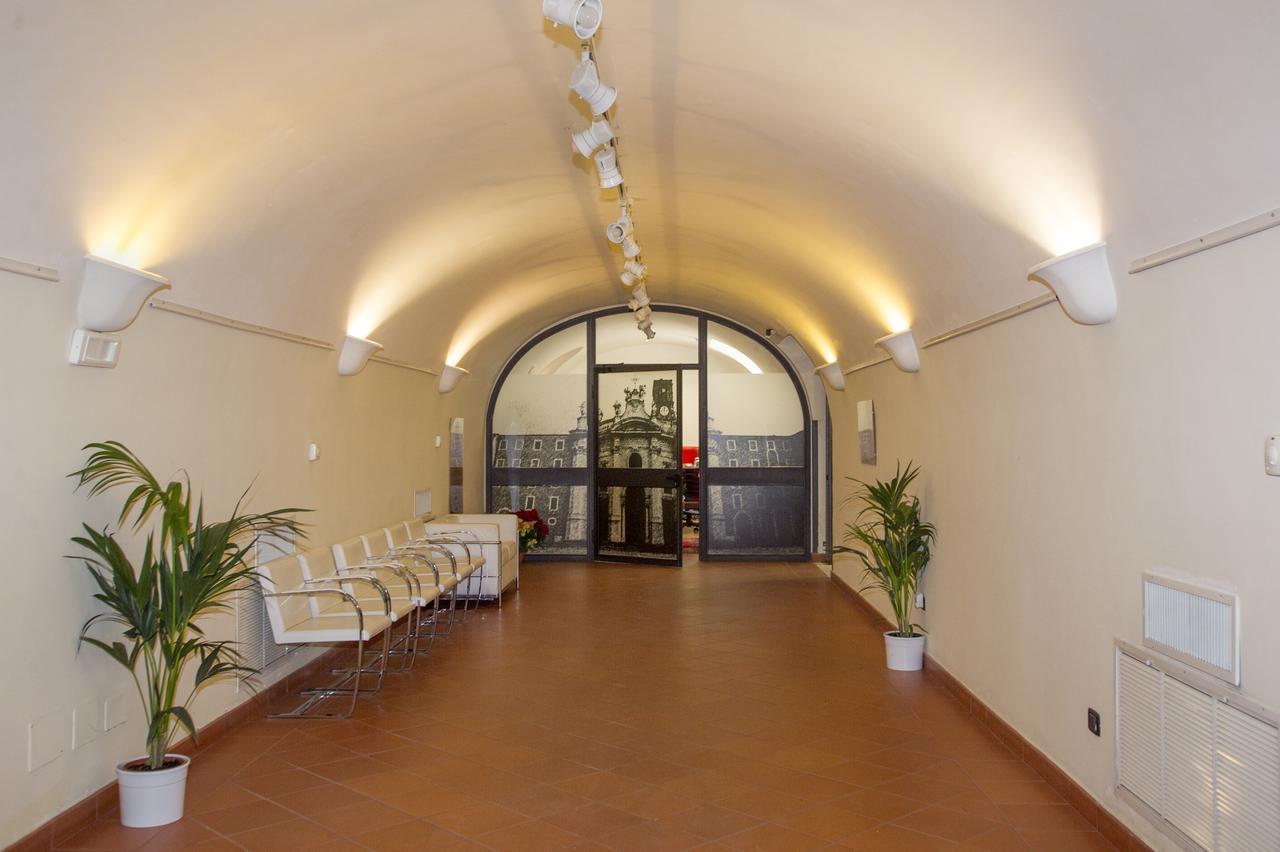 Bed and Breakfast Domus Sessoriana Roma Esterno foto