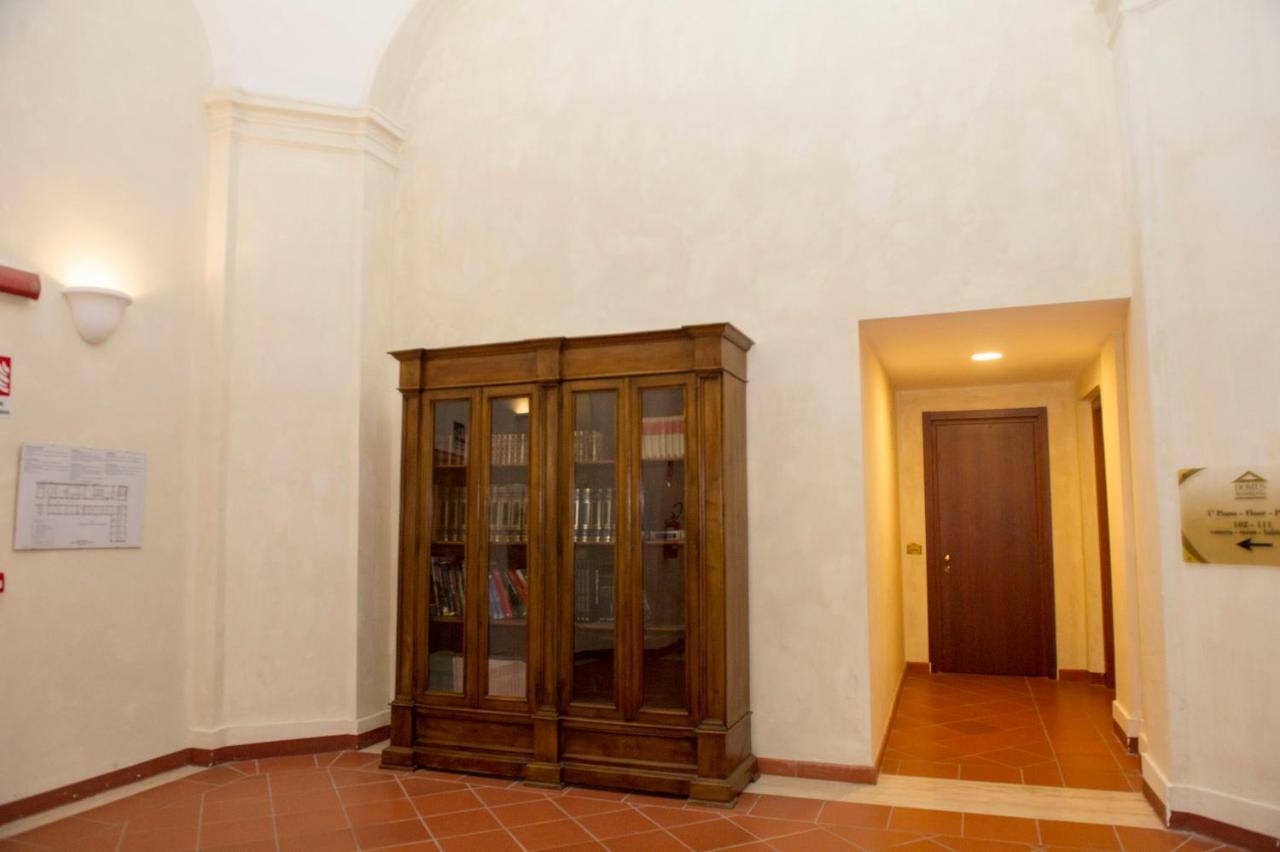 Bed and Breakfast Domus Sessoriana Roma Esterno foto